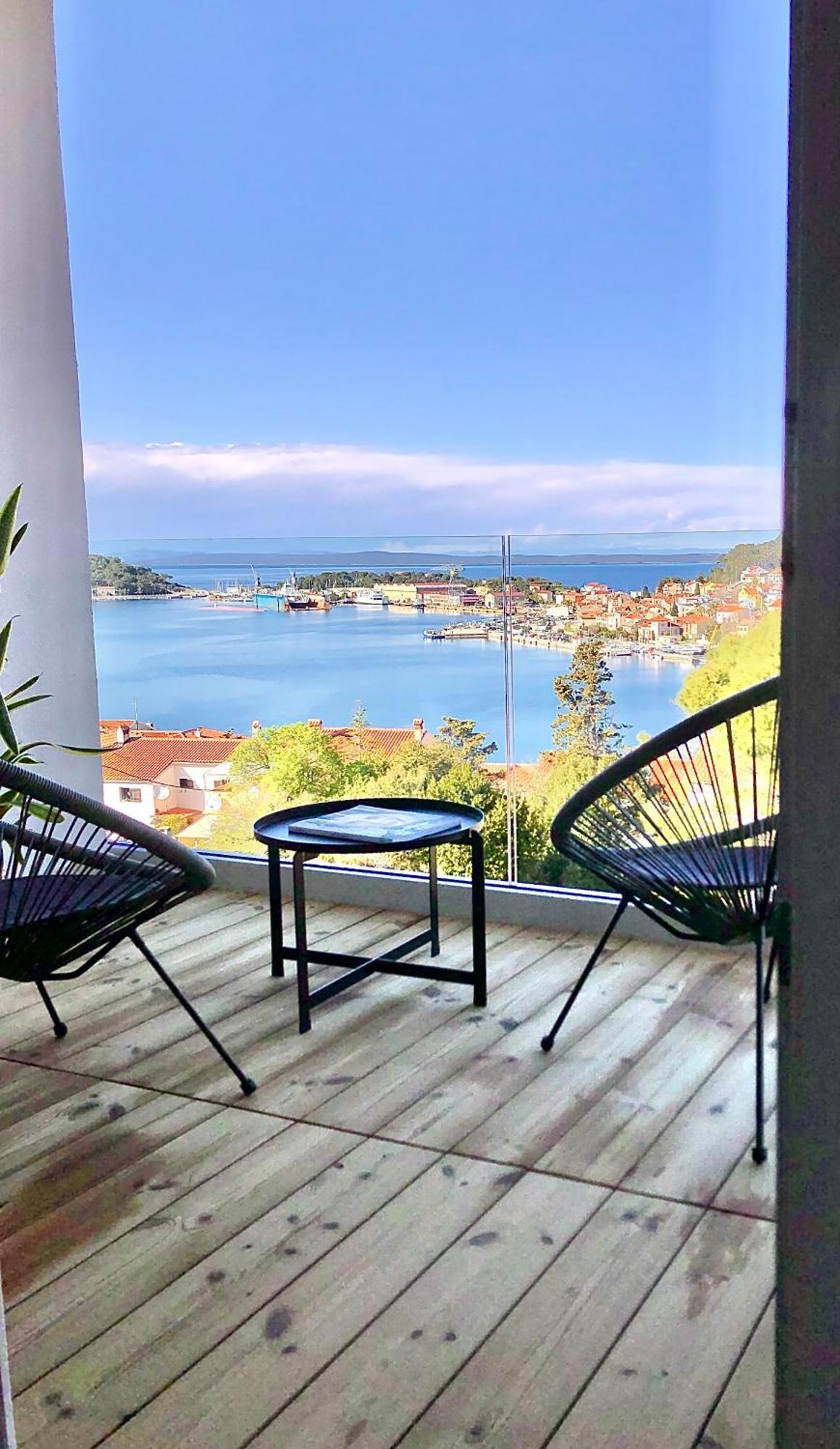Beautiful View Apartment With Garage Space Mali Lošinj Kültér fotó